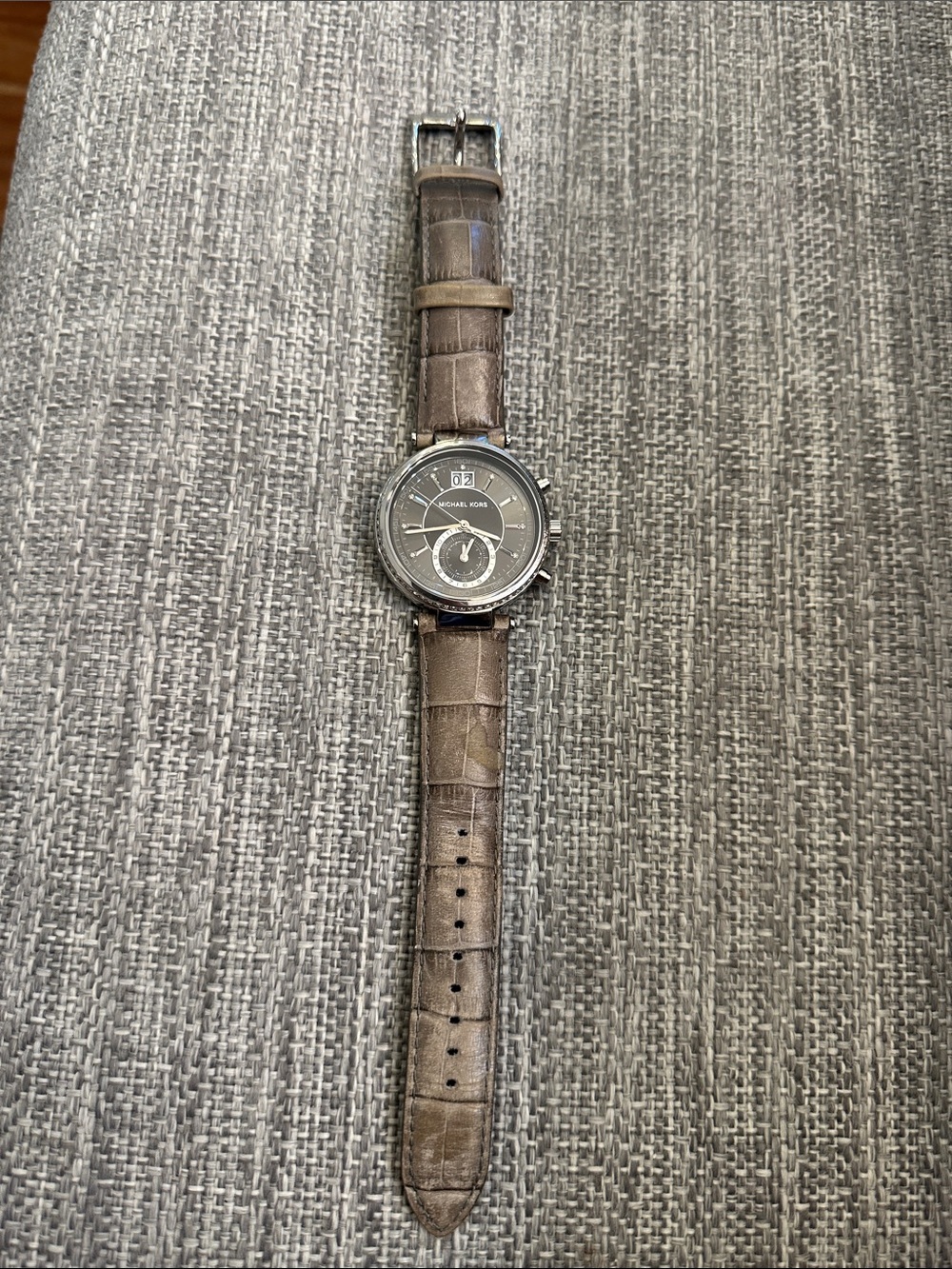 Michael Kors gray Strap Silver-Tone Chronograph Watch Sawyer MK2432 Women's